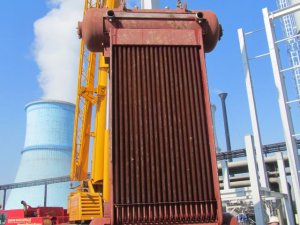Mechanical and technological assembly works at a small power station