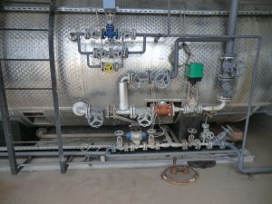 Relocation of a steam boiler and its equipment