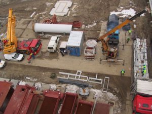 Mechanical and technological assembly works at a small power station