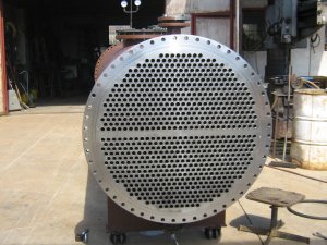 Manufacturing and installation of a condenser