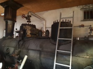Repair of a 275 type locomotive boiler