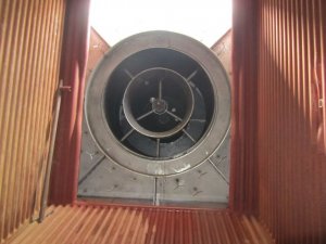 Mechanical and technological assembly works at a small power station