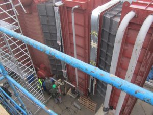 Mechanical and technological assembly works at a small power station