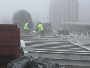 Mechanical and technological assembly works at a small power station